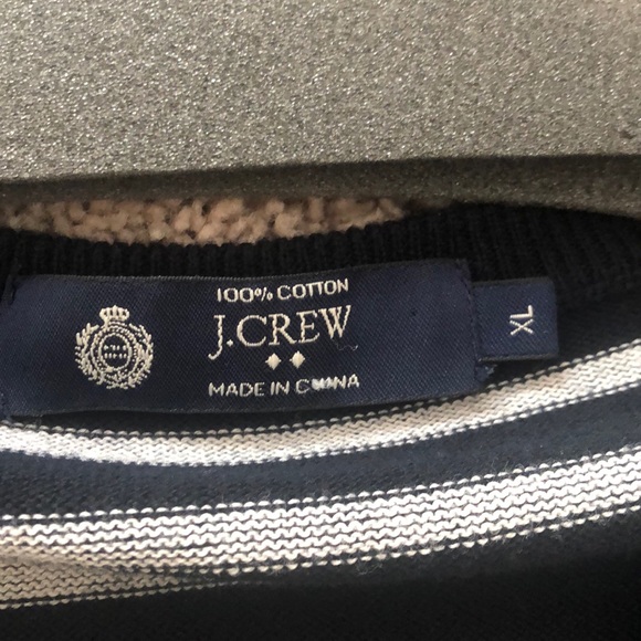 J.Crew men’s striped v-neck sweater - Picture 3 of 4